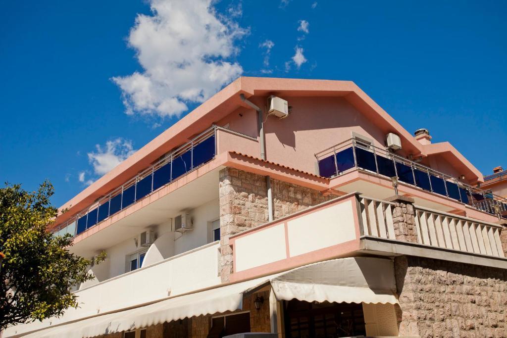 Apartments Stefan Bečići Eksteriør bilde